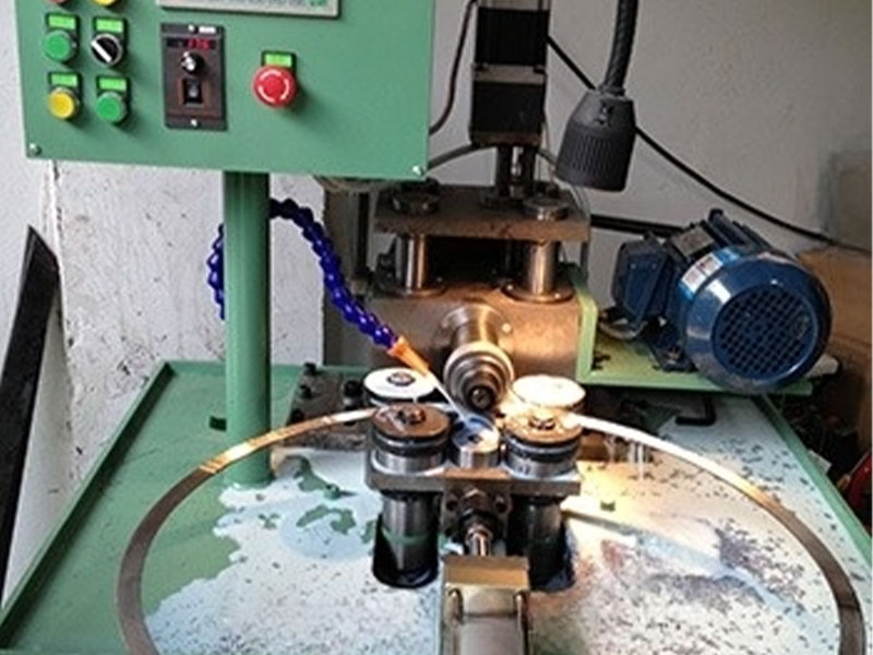 Zaawansowany system produkcji uszczelek zębatych CNC